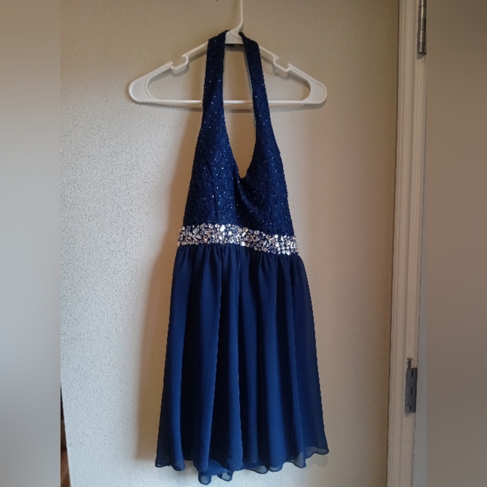 Juniors formal dress